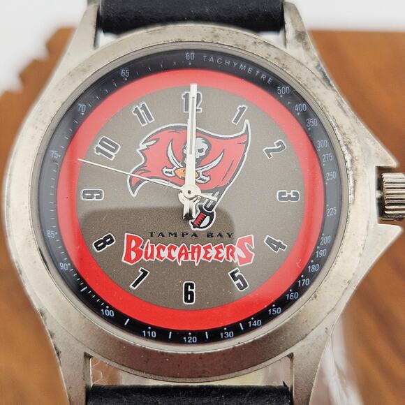 Sportim Tampa Bay Buccaneers Logo Watch Black Red NFL Football Fan Game Day - Picture 2 of 6